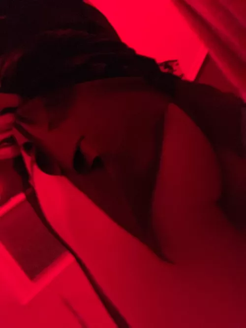 Please send me dms im so horny 😩😩 by Independent-Bird-127