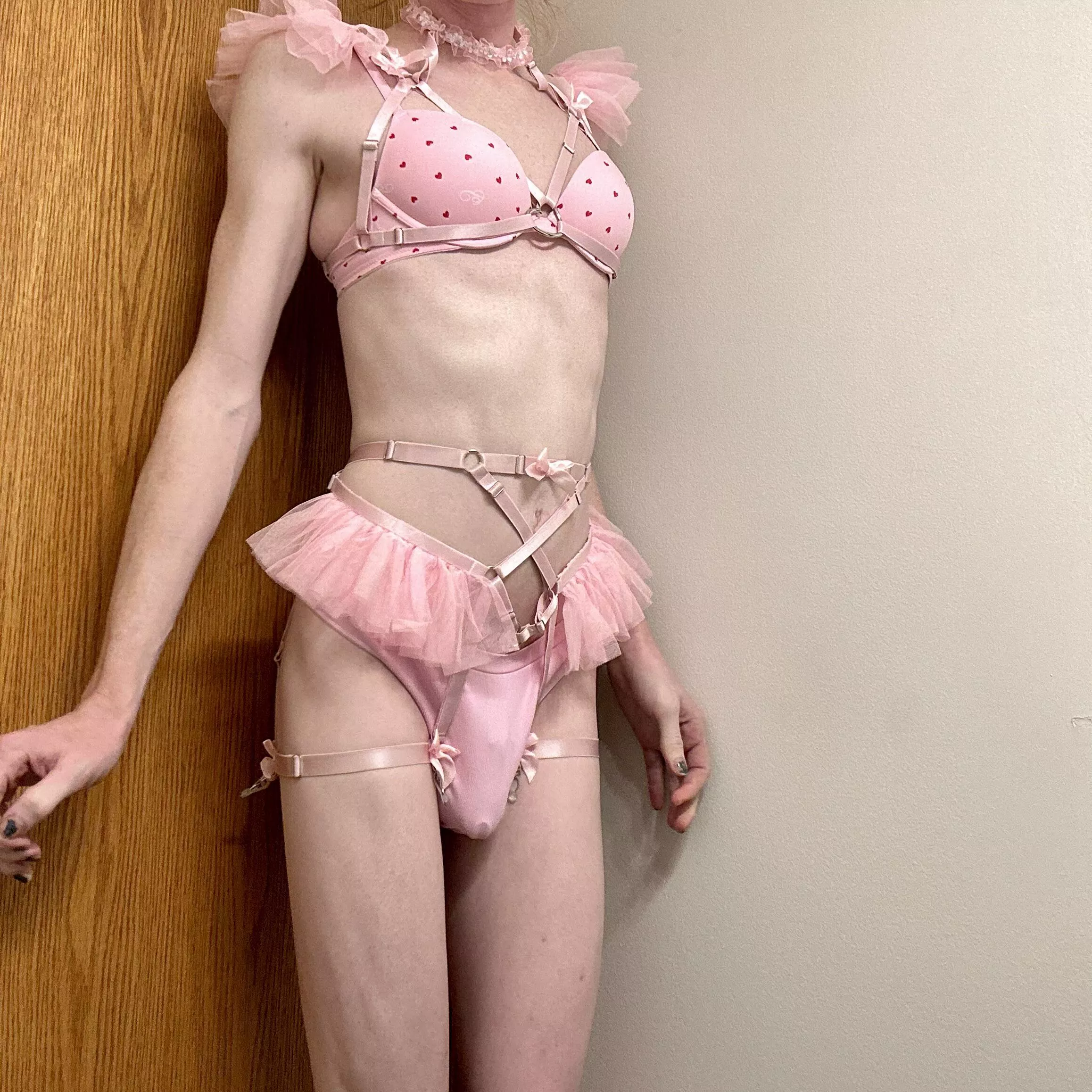 Pretty pink princess posted by leahxx_xx