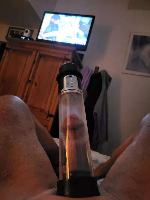 Pumping and Porn, great combination  😁 by Flashy-Act-4339