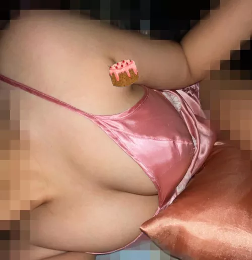 Still (f)eeling sleepy 🥱 by Feisty-Weakness676