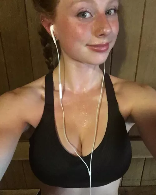 Sweaty cleavage  by TheLateQE2