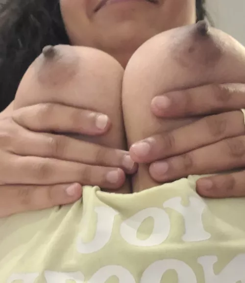 Take a bite? 🥹 by annoyedsailor