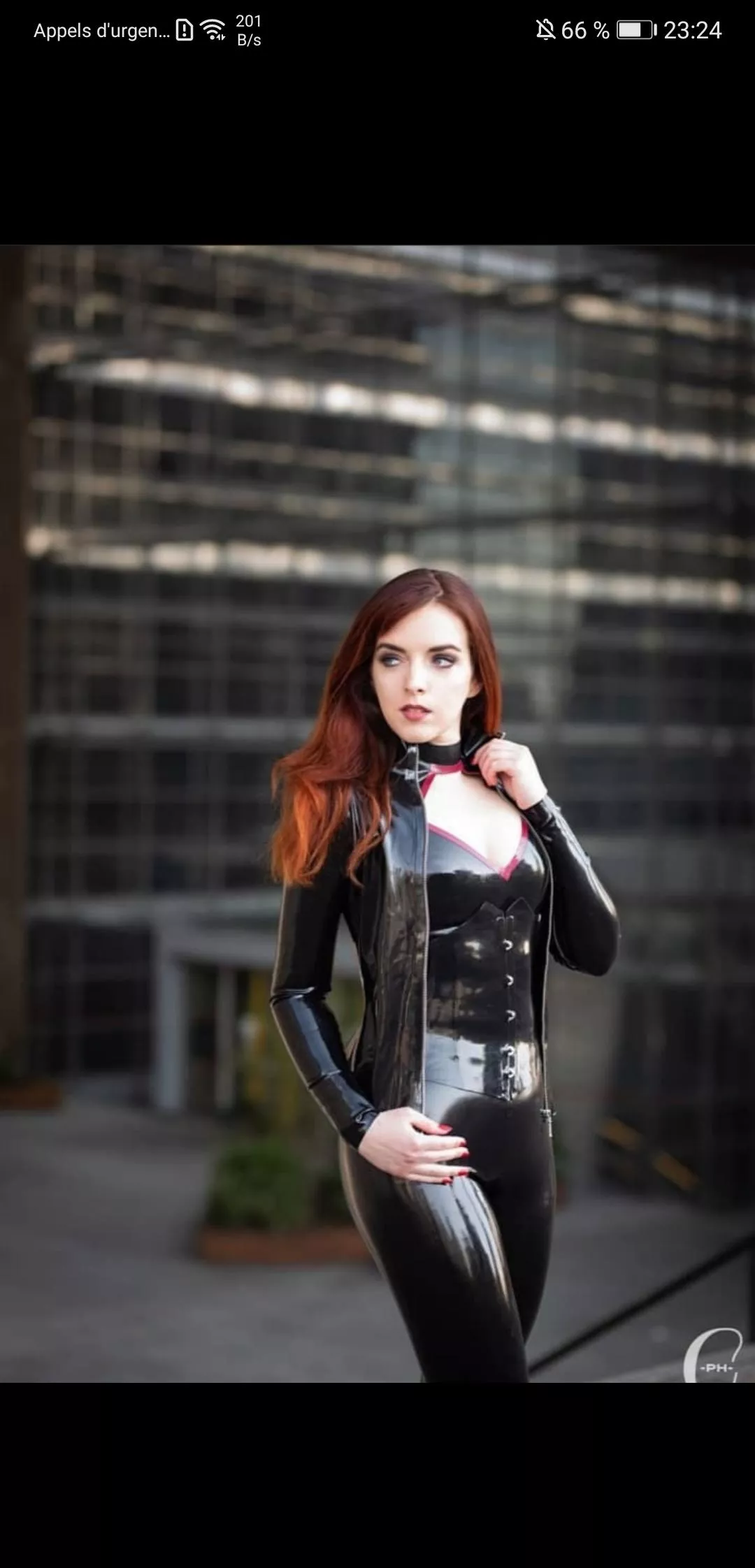 What's her Instagram please?  posted by jennyfujiwara