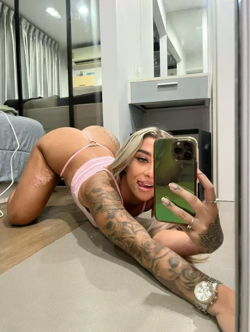 Would you fuck me from behind by VelvetVortexxxx