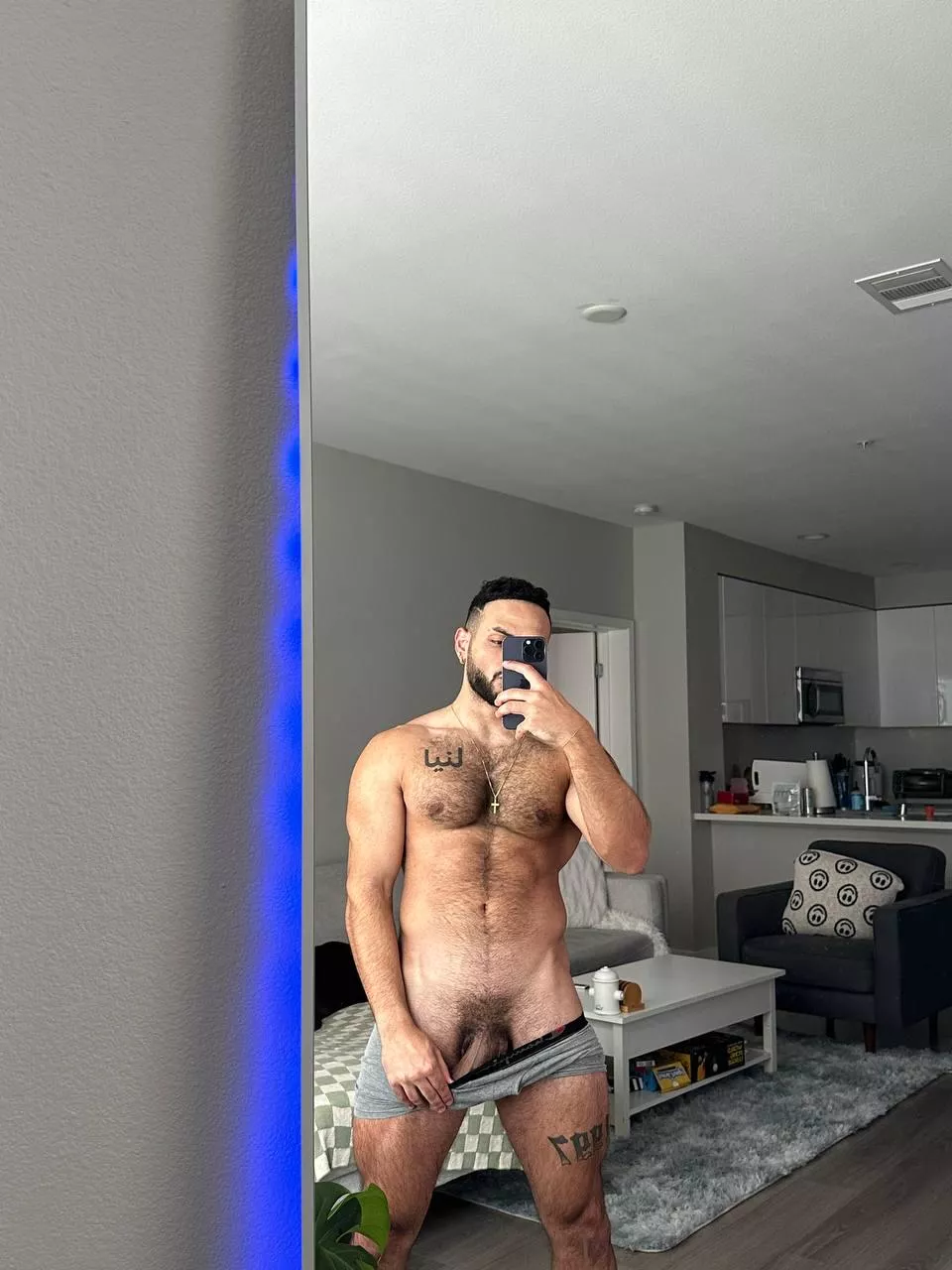 Would you suck me or am I too hairy? posted by JordanKem