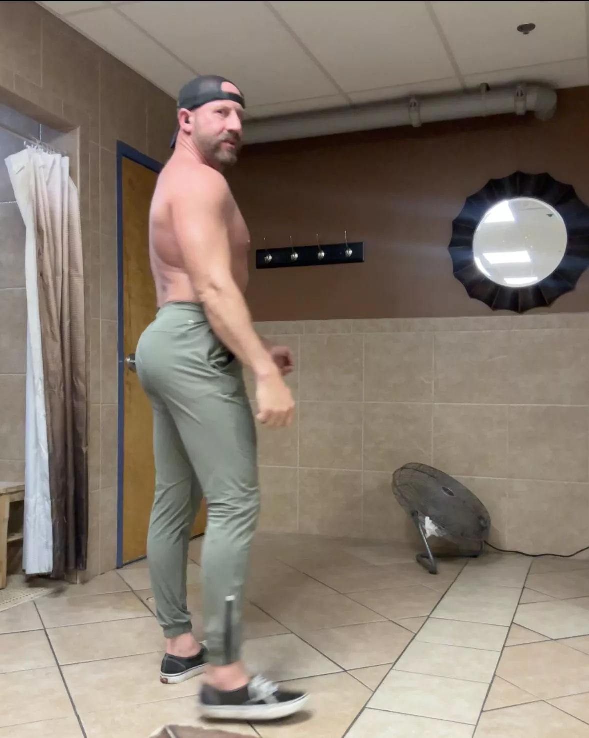 You should feel how firm it is posted by Radiant-Ad-3664