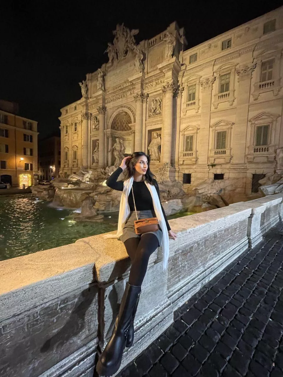 22 [F4M] What's up tonight? posted by Maleficent_Bill_9410