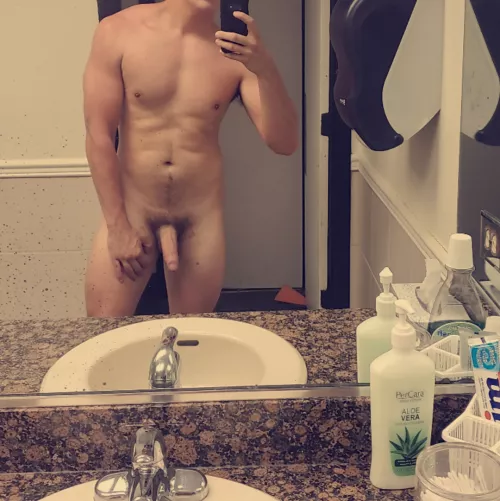 [24] Thigh Slapper by bigbuck880