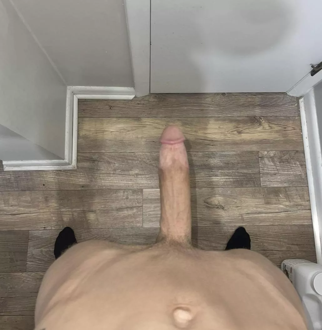 (28) anybody into young bi dads? posted by FullOfIt21