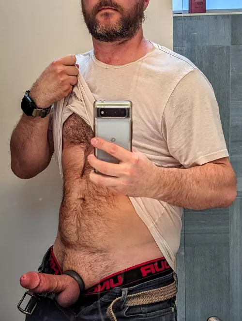 Beard got a trim by spongerobnopants