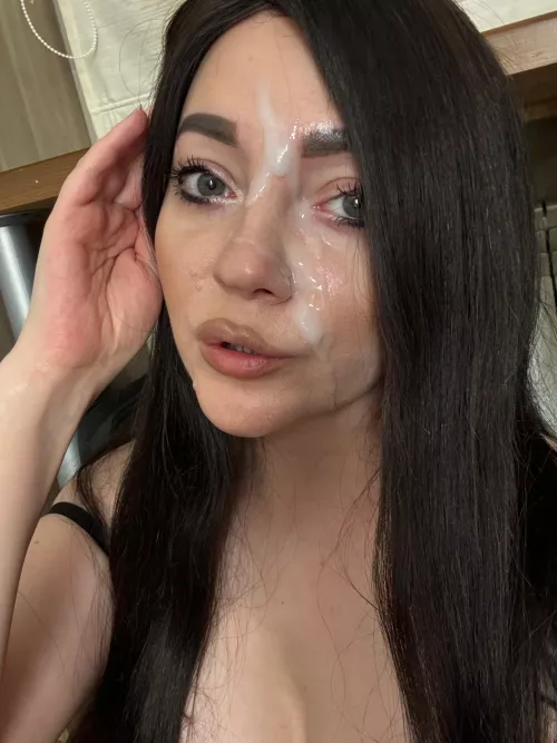 Cum give me a kiss 😋💦 by x_piece_of_me