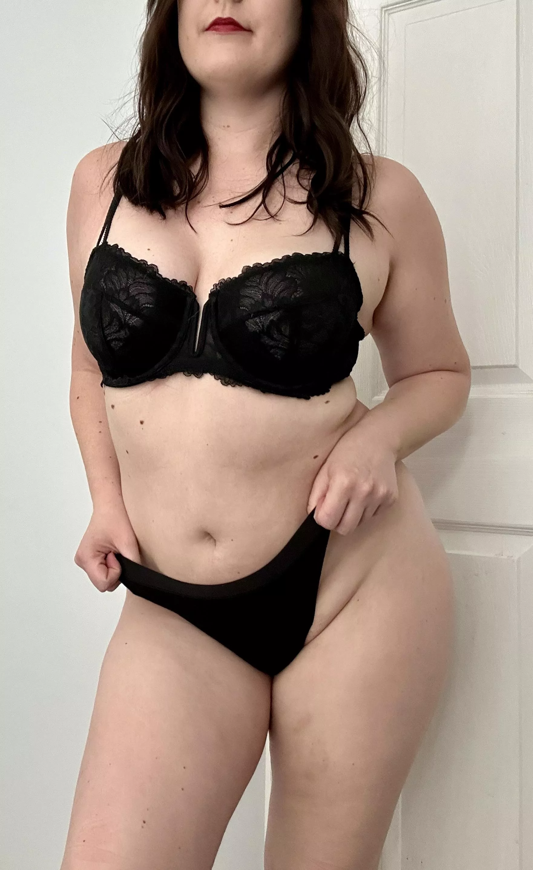 Curvy in all the right places posted by laceysweetz