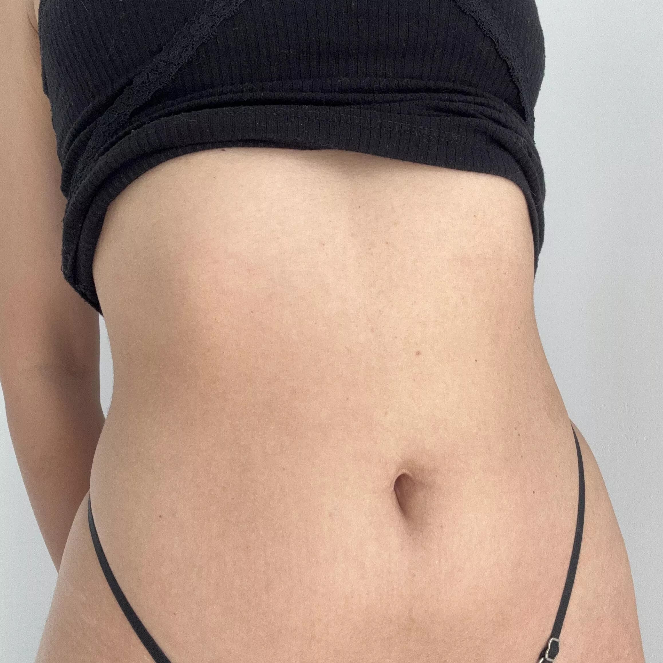 Do I have a good looking belly button? posted by Spirited_Dentist9944