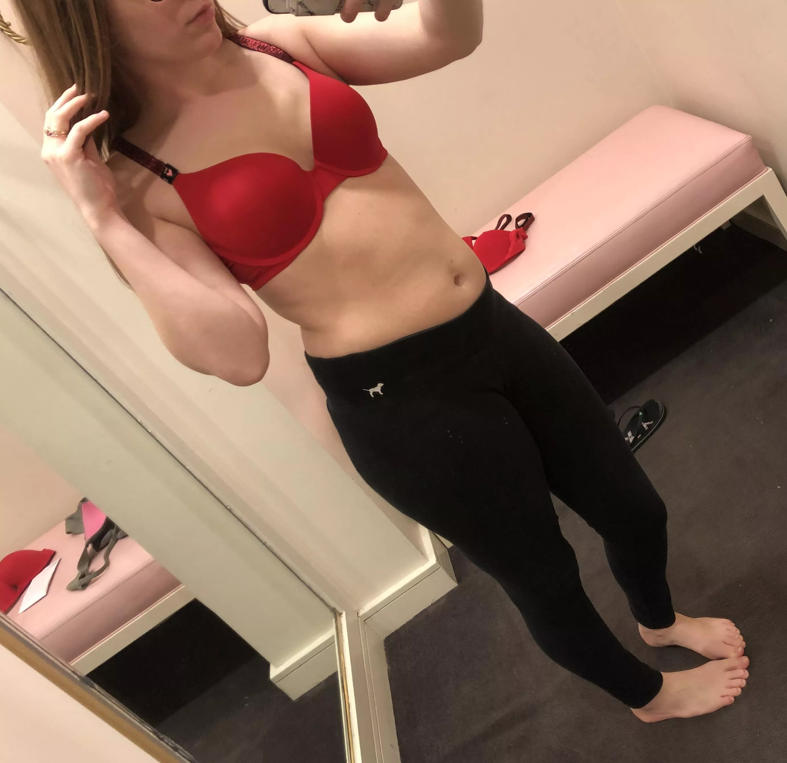 [F29] love me some VS/Pink time🤷🏻‍♀️😈 posted by CheatingWife1992