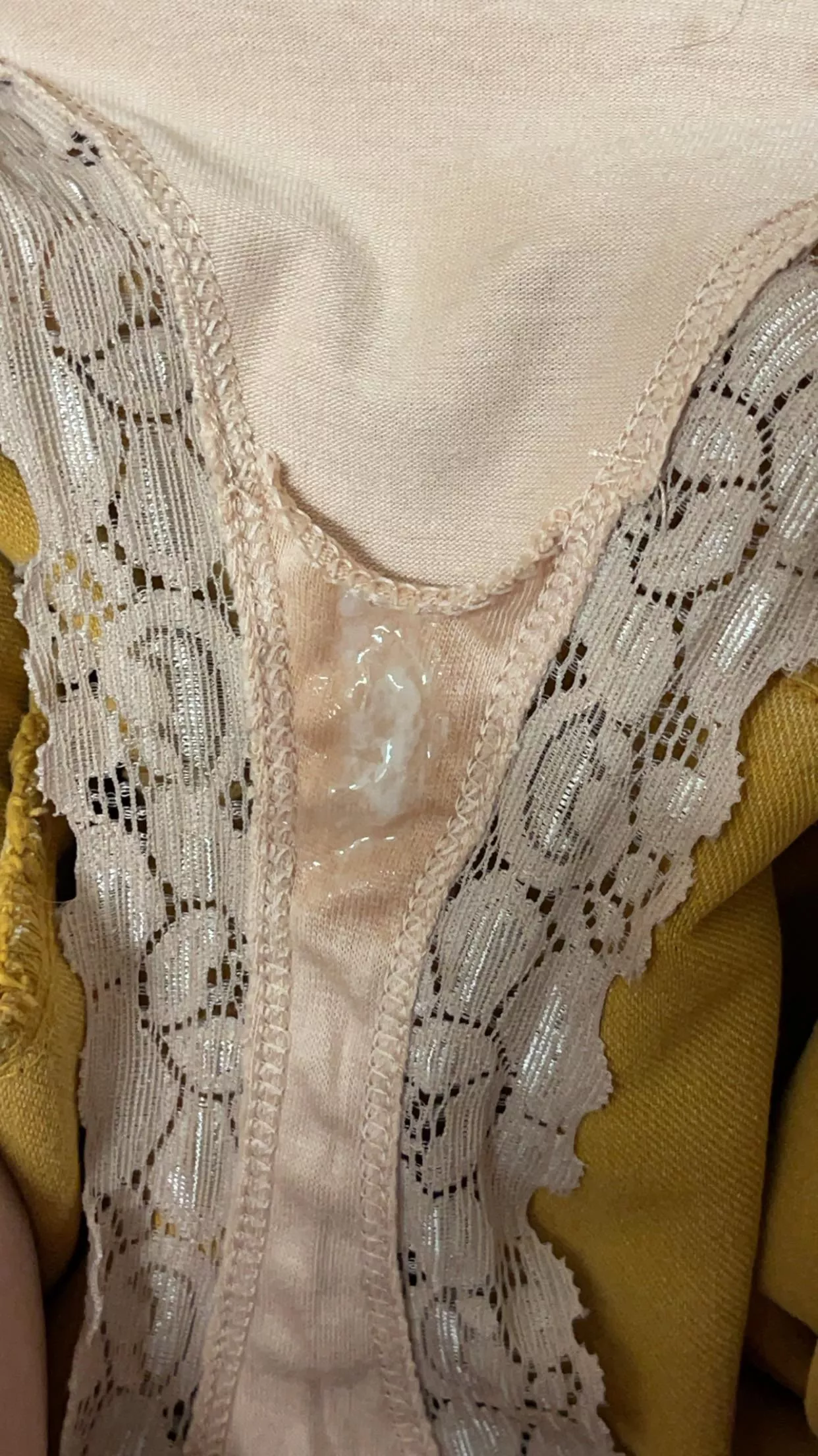 Fertile and horny af 😨 posted by Sensual_used_panties