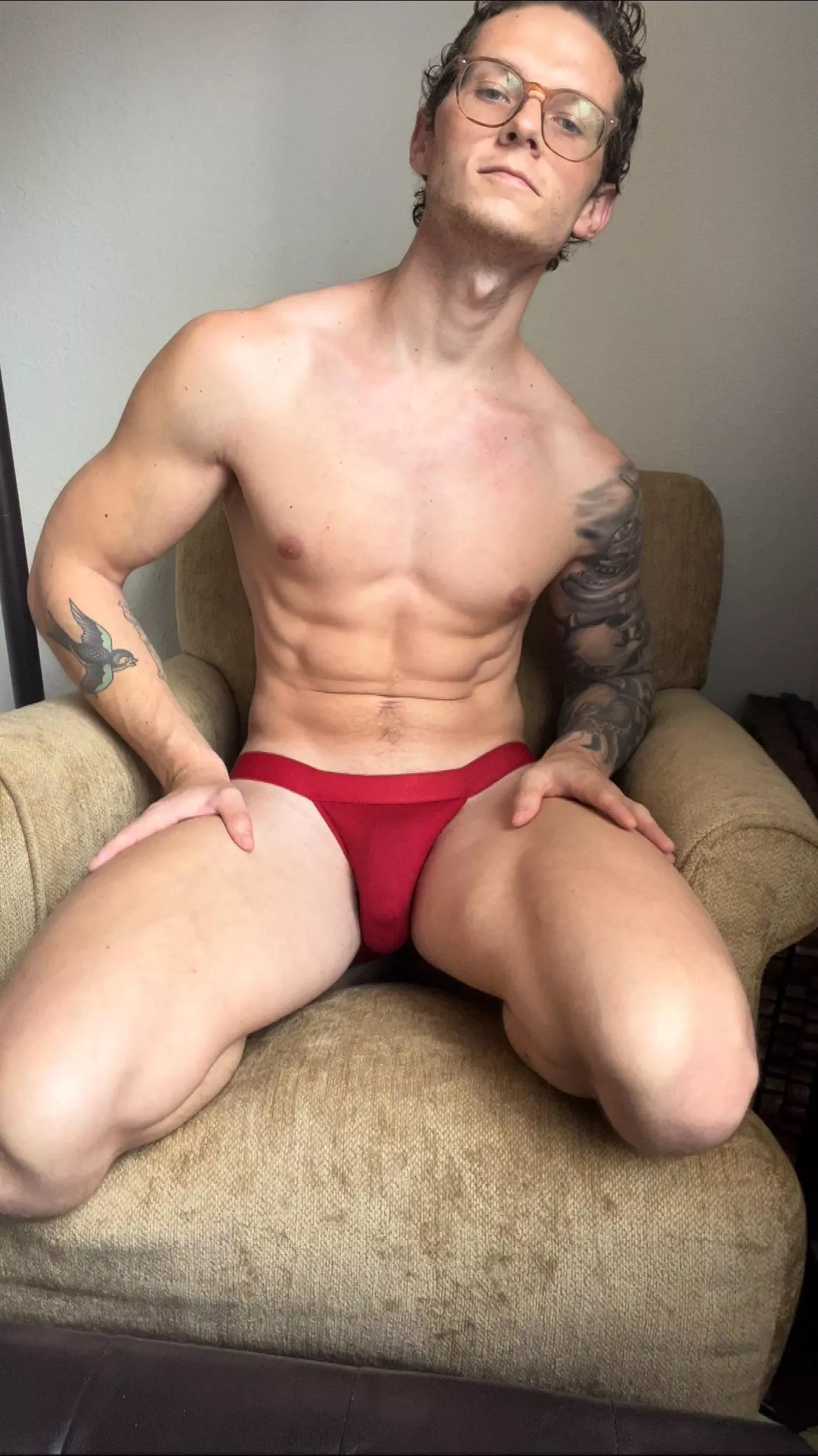 Happy Friday ✌️♥️ posted by AguayoUnderwear