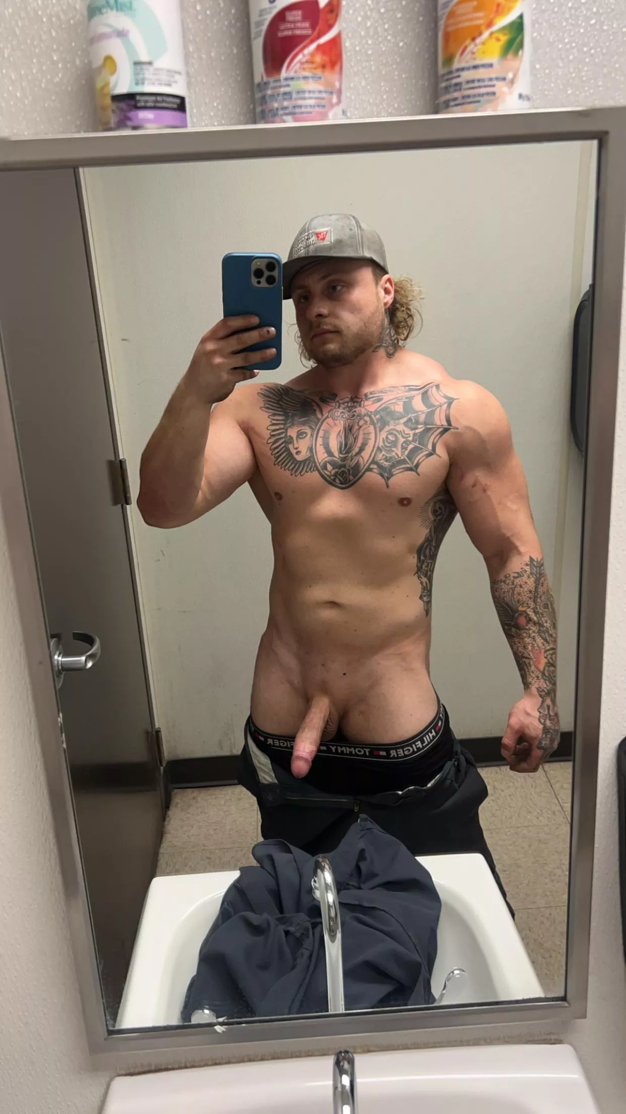 Have some fun with me on my lunch break? posted by Longstroke_87