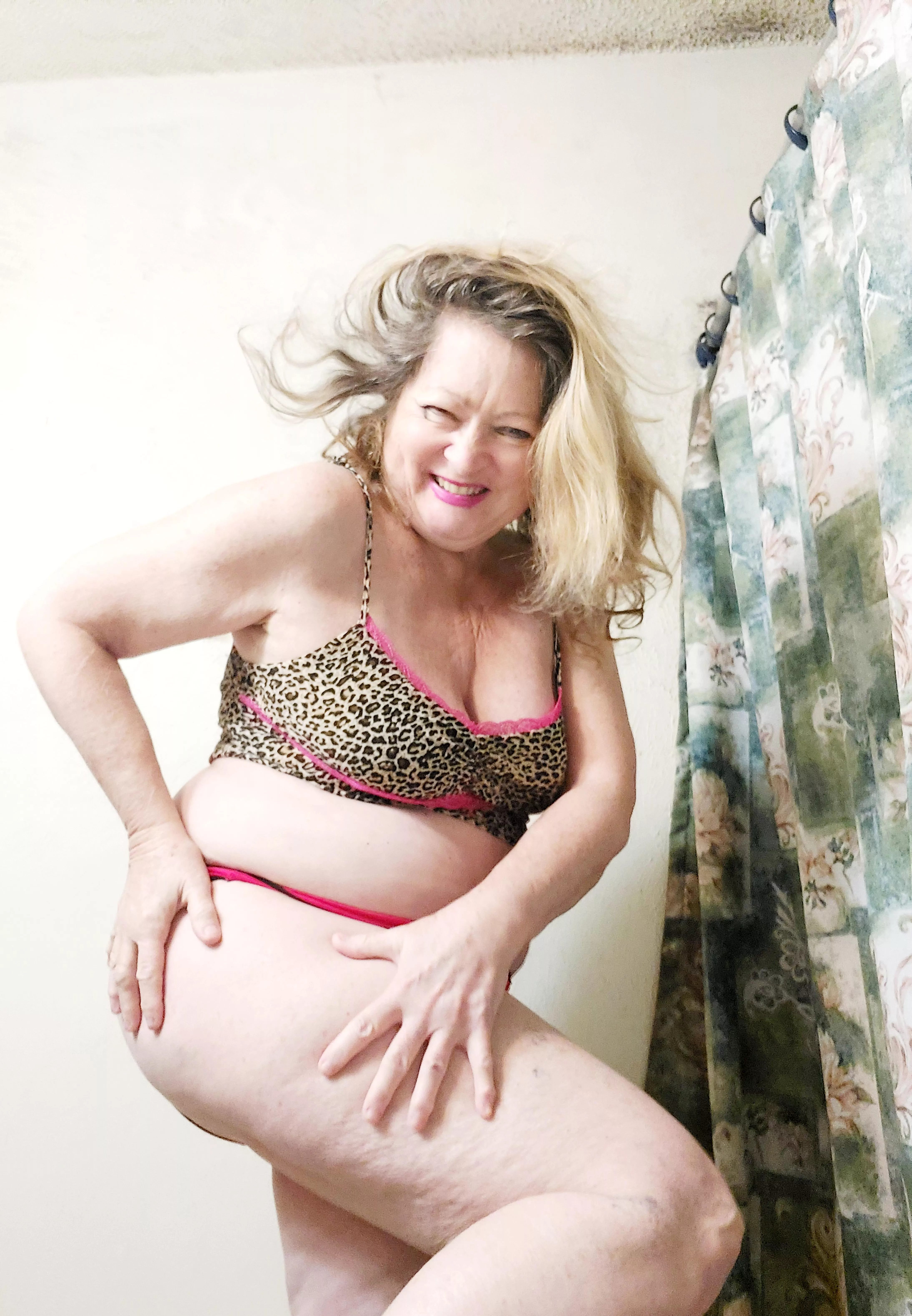 I can chase you so let me catch you posted by blondiedi1223