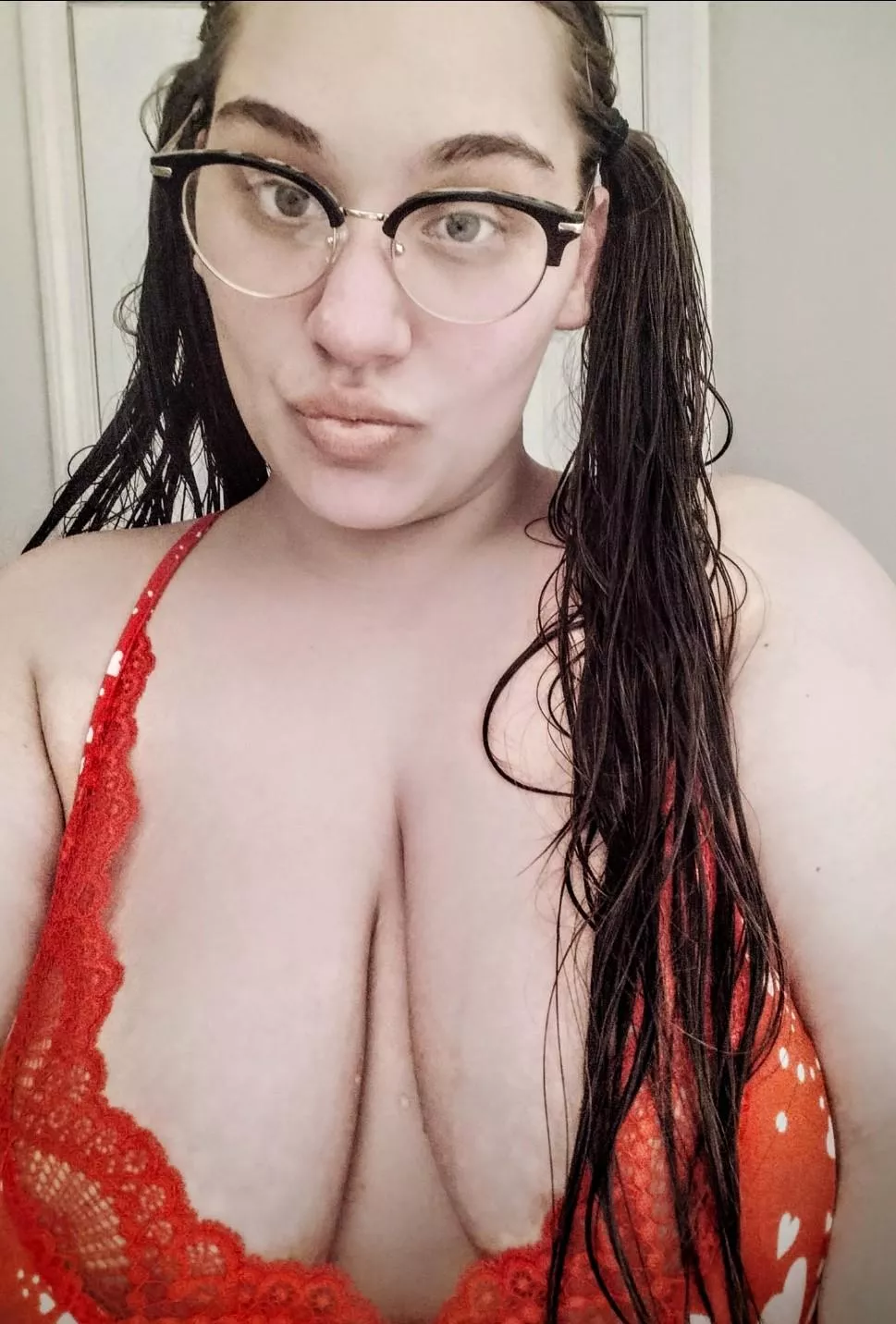 I want you to watch while I make your husbands cock explode inside of me 🥰 posted by Difficult-Rest-7620