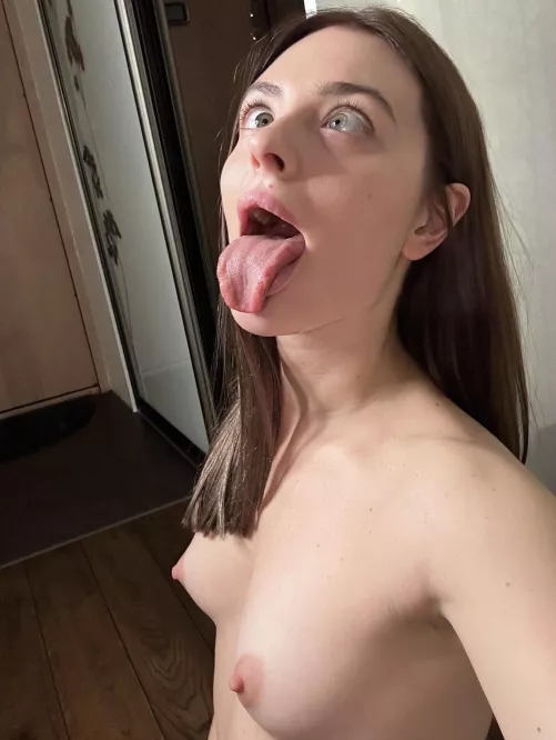 Ill keep my mouth open for you👅 by jrdnem