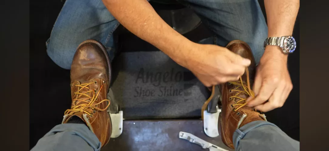 Internet, please work your magic in identifying these boots. by SennnndIt