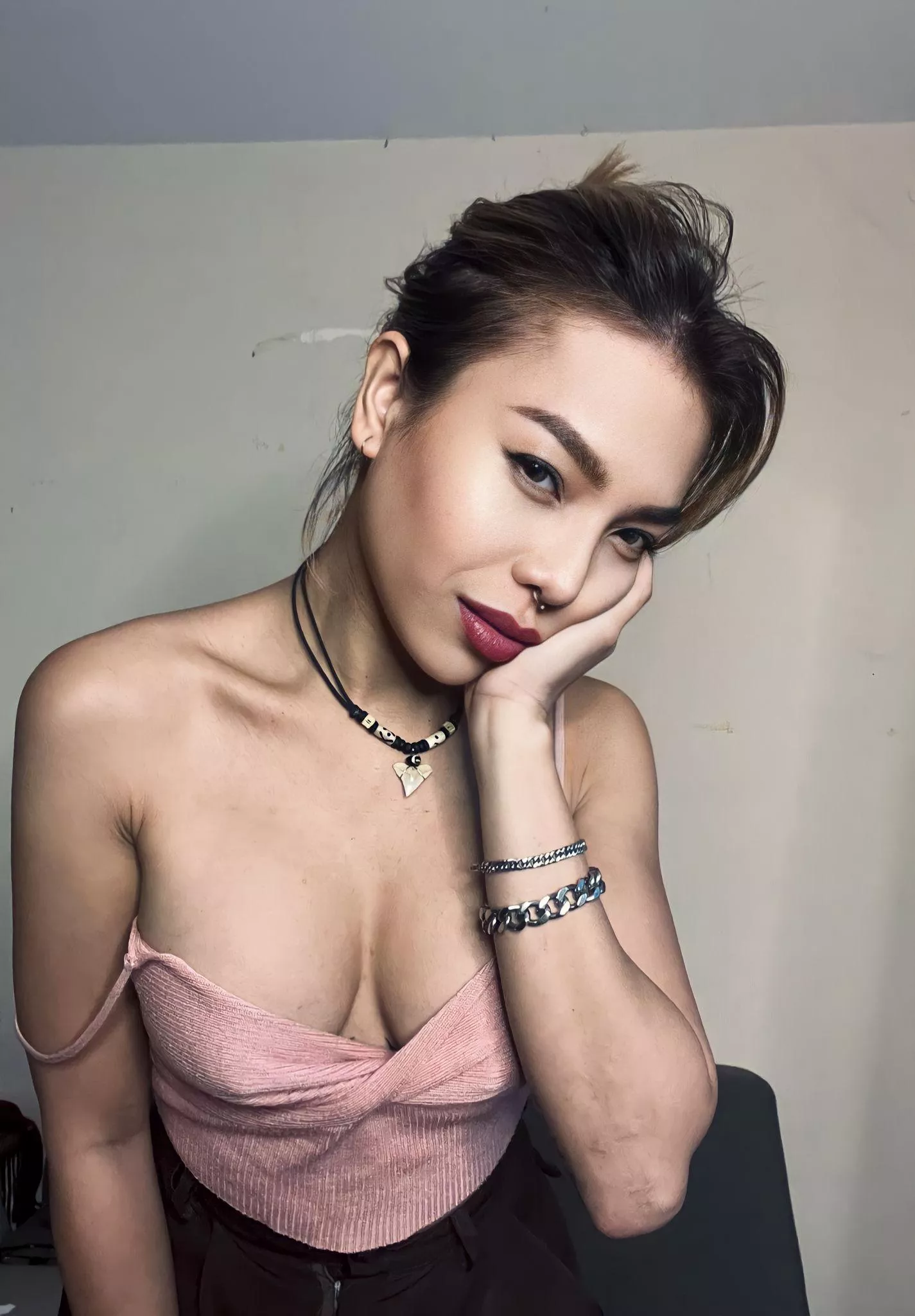 Let me be your very own Asian fucktoy tonight. posted by essanirvana