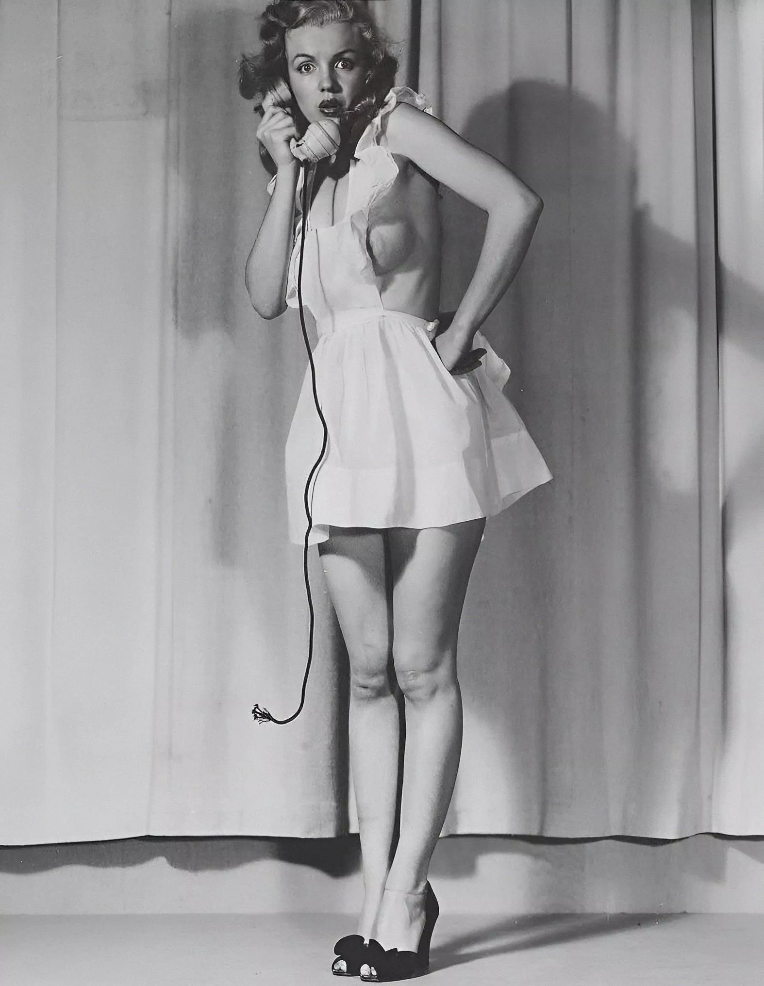 Marilyn Monroe late 40's early 50's  posted by MugPuntertoo