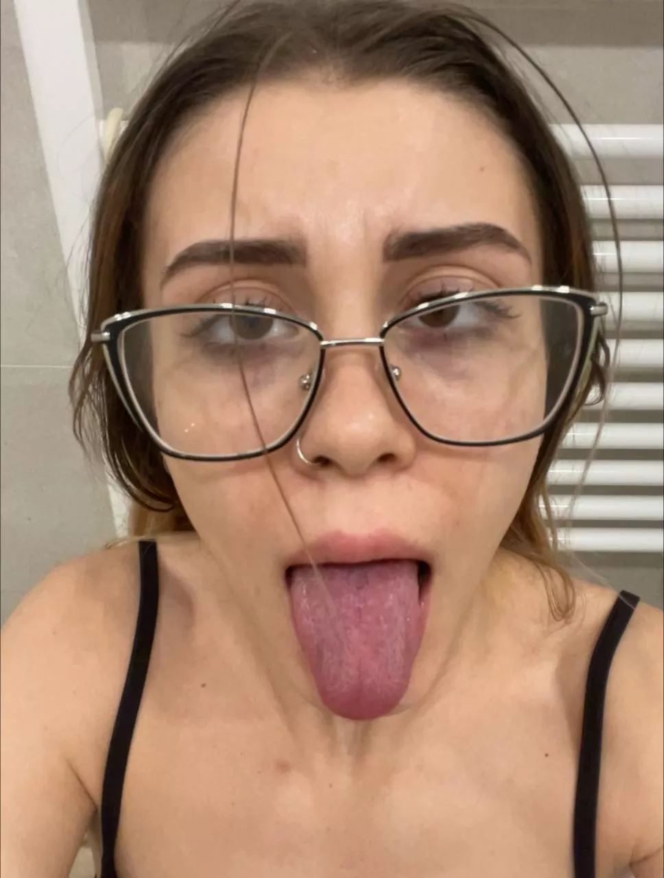 my face when you want to cum posted by Daphne_Ella