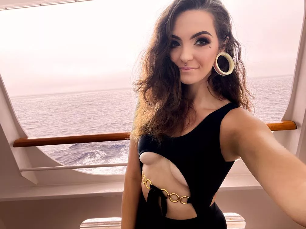 Nice and tight  posted by OpeitsJess