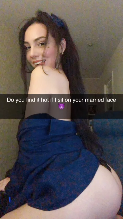 Take your ring off , your baby girl needs you 😜 by amoremonica