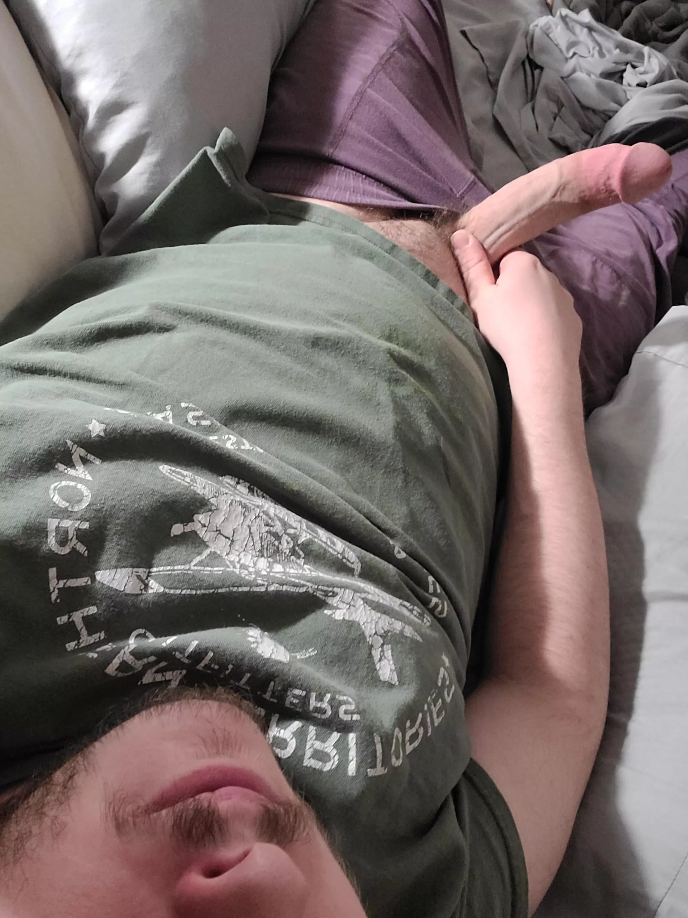 Waiting for you in bed posted by GirthyDream