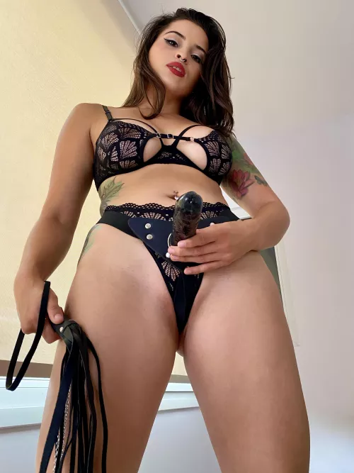 Wanna taste my tip? Wanna feel it sliding inside of you? Dom outfit by Nyxx2creamy-