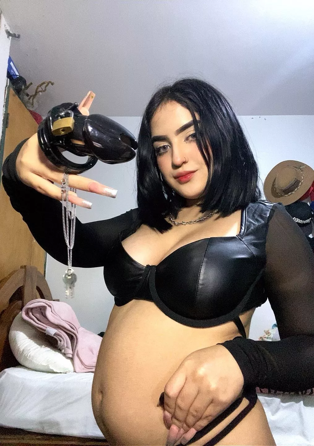 Want to have a preggo mistress?  posted by anotherjaack