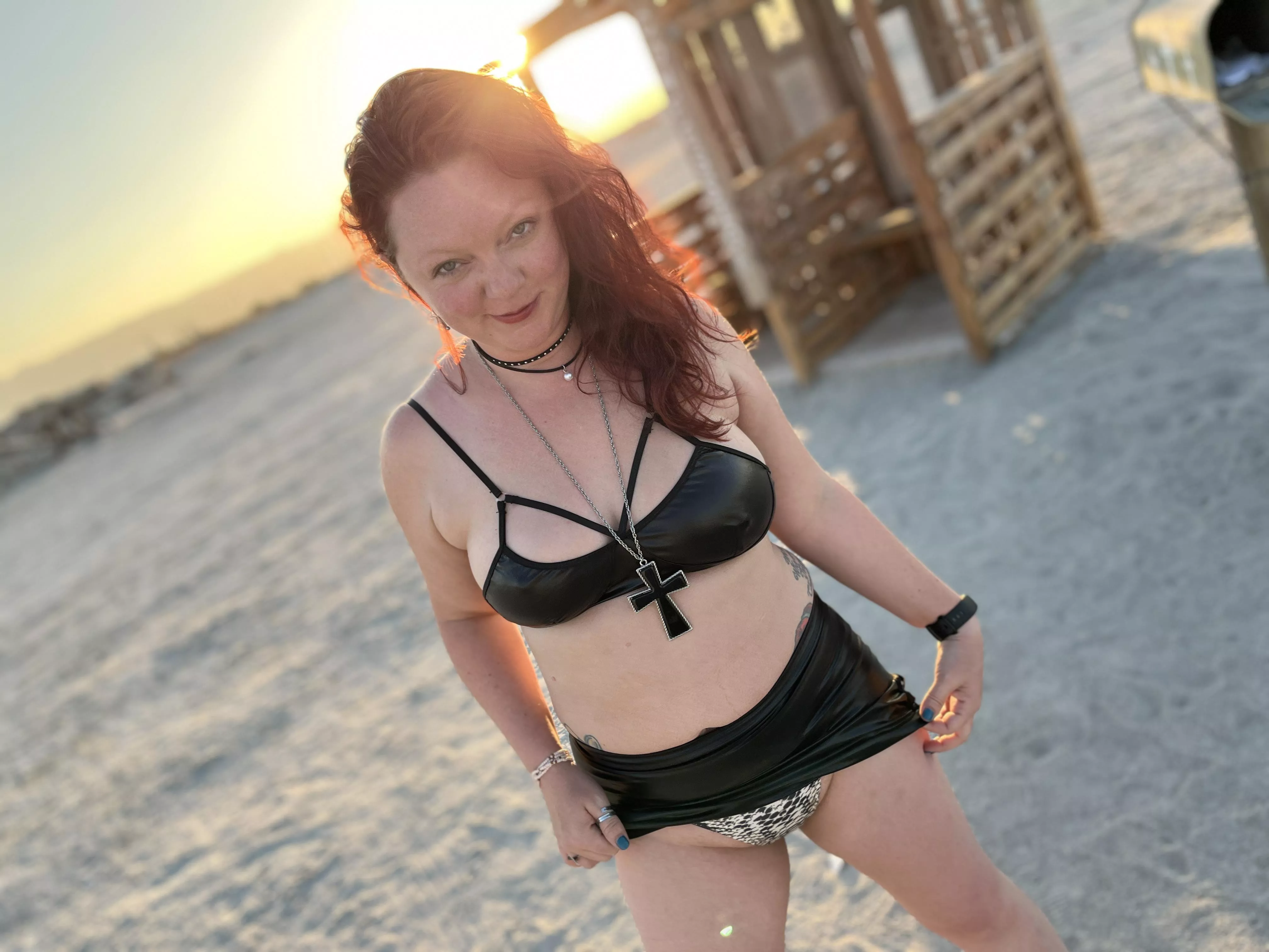 who doesn't like a chubby redhead? posted by toomanydawncollins