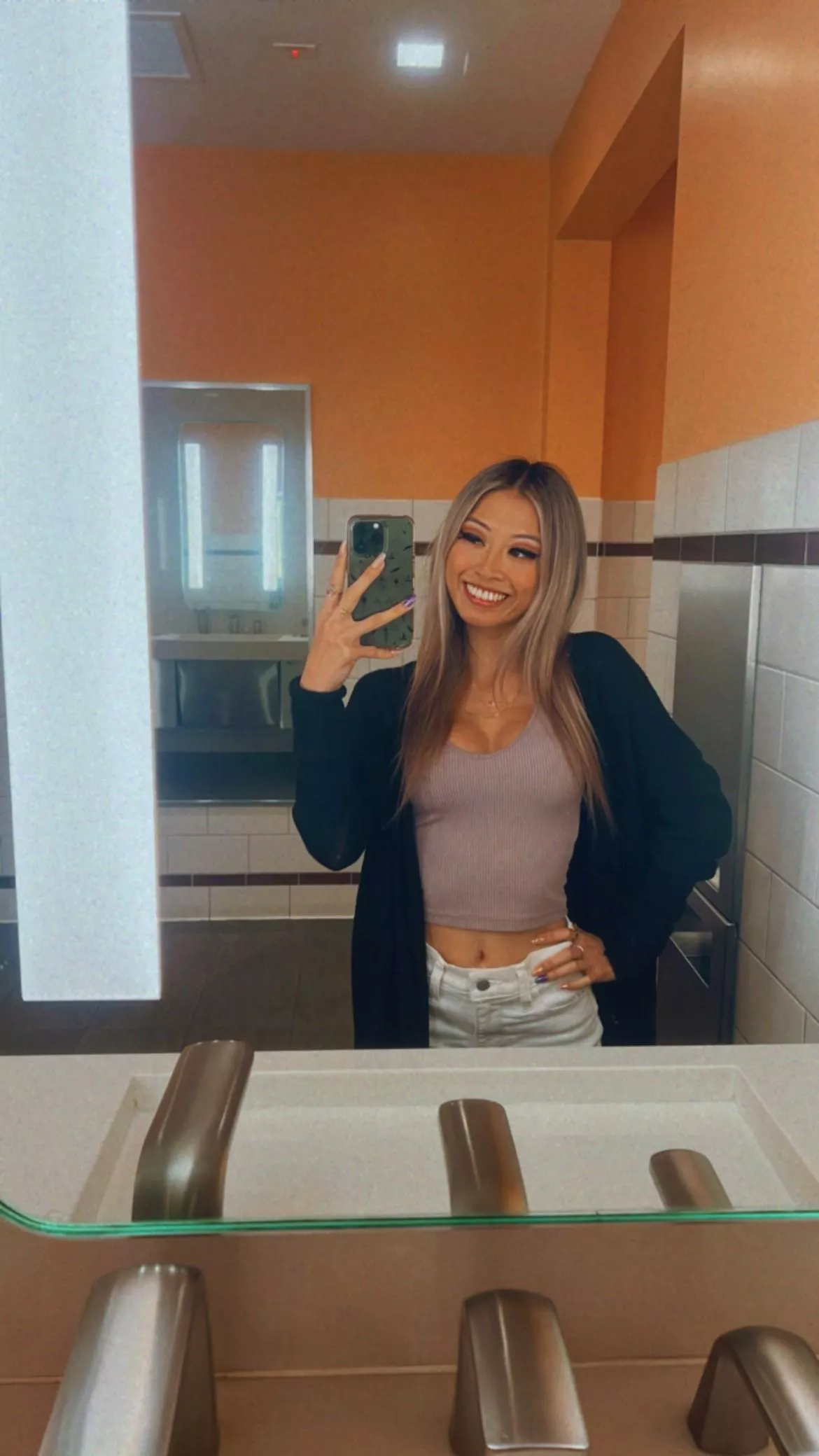 Would you check me out :) posted by Fat_46