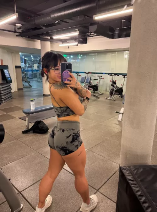 Would you hit up an Asian girl like me at the gym? by Accomplished_Wave541