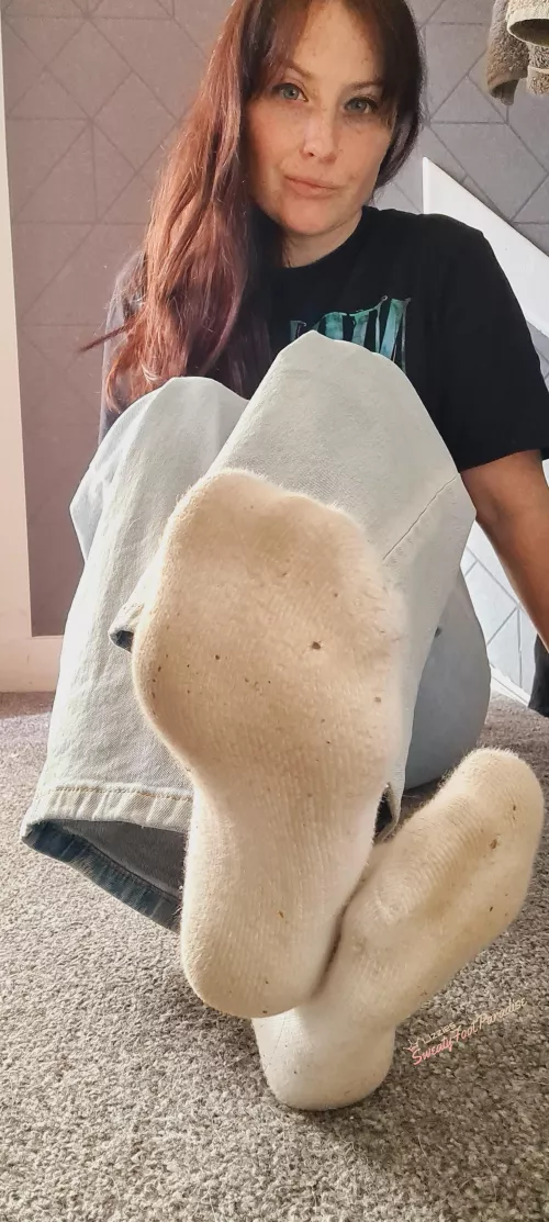 Your next obsession is here 😏 (Sold) by maggy-88