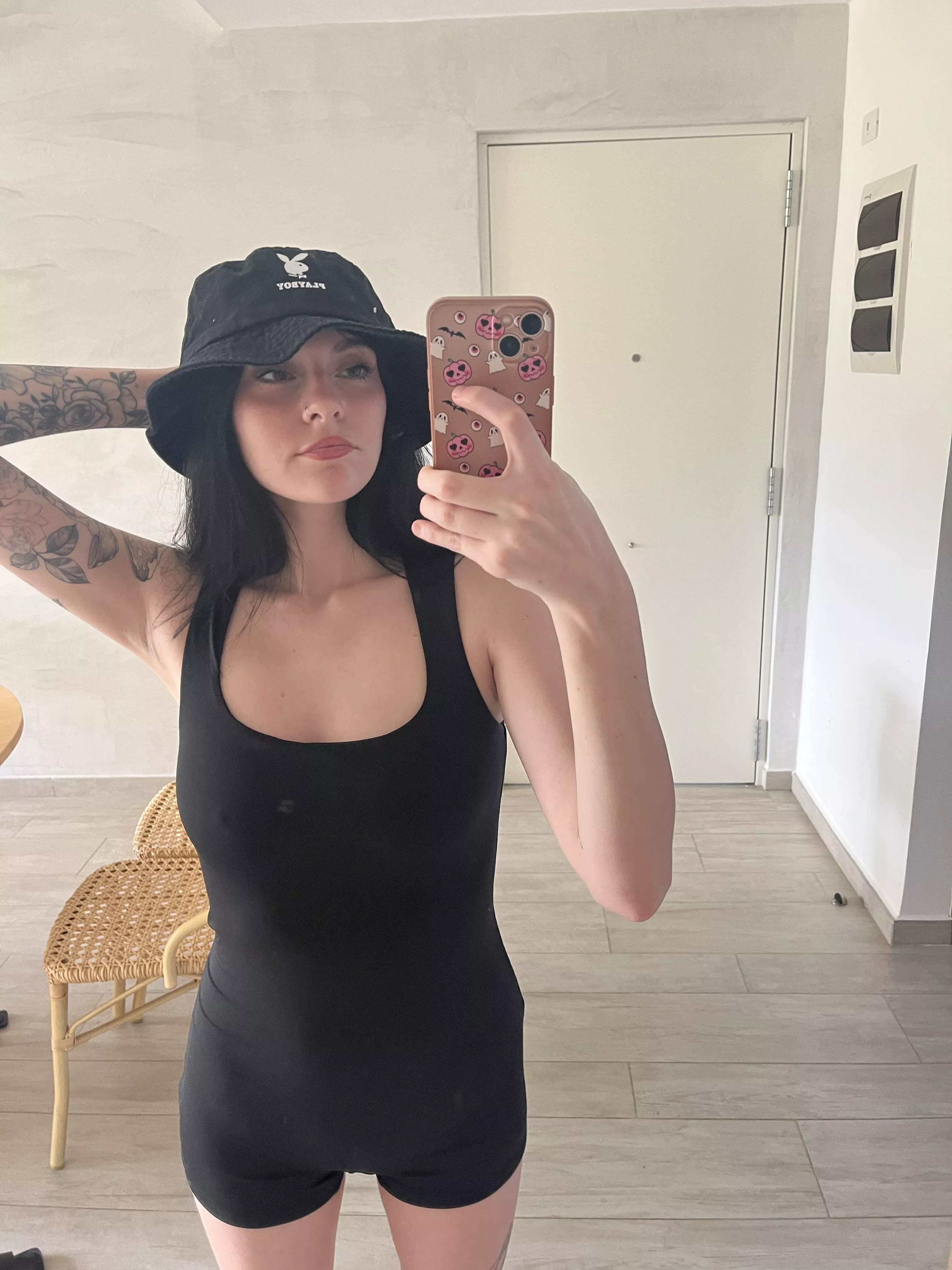 1st selfie of the month, feeling cute IUTR posted by Metal-Courteous731