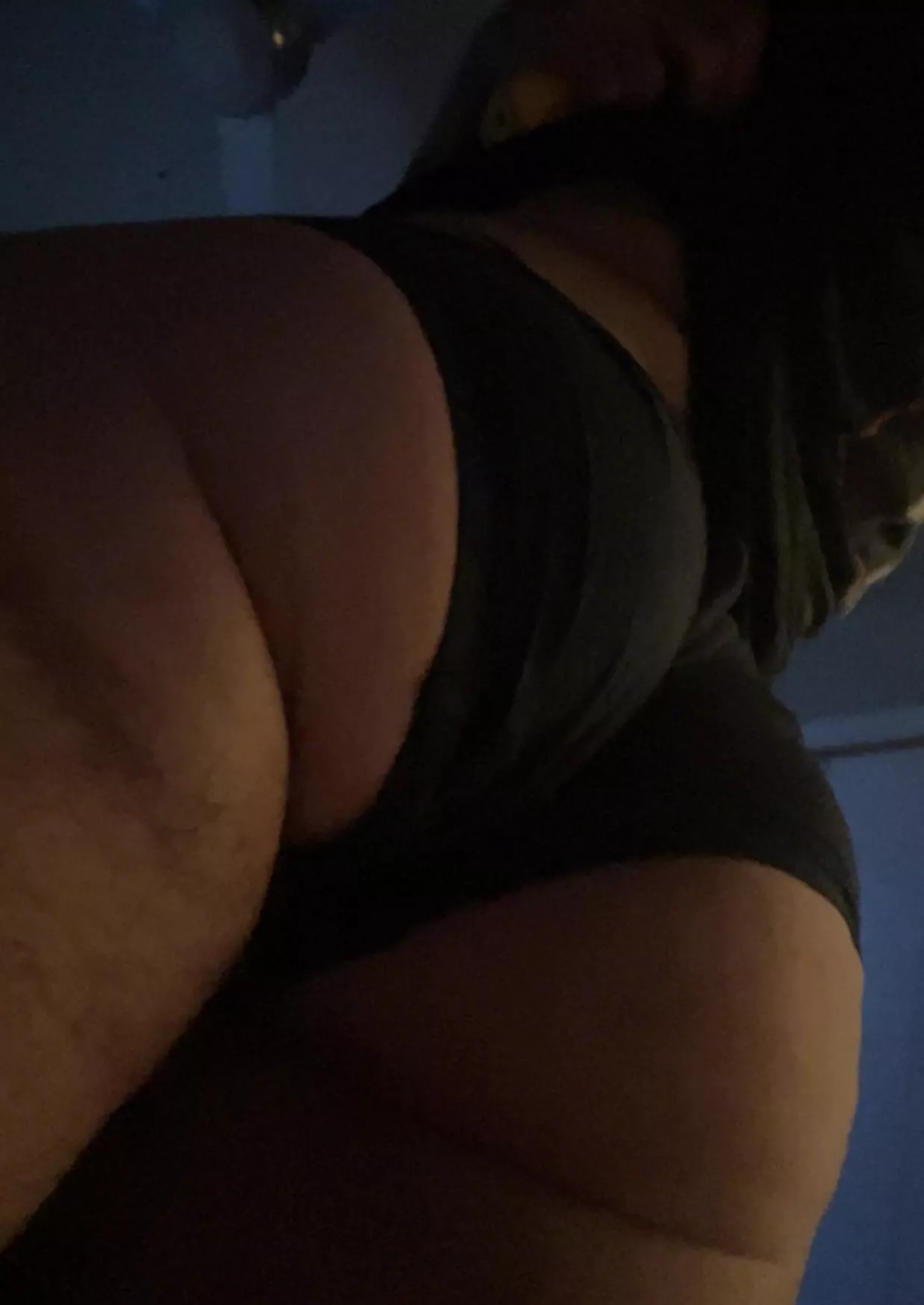 22m dl big booty fag looking for hot straightboys who wanna worship my ass. snap jasonbubbl0 posted by jjbubbl03