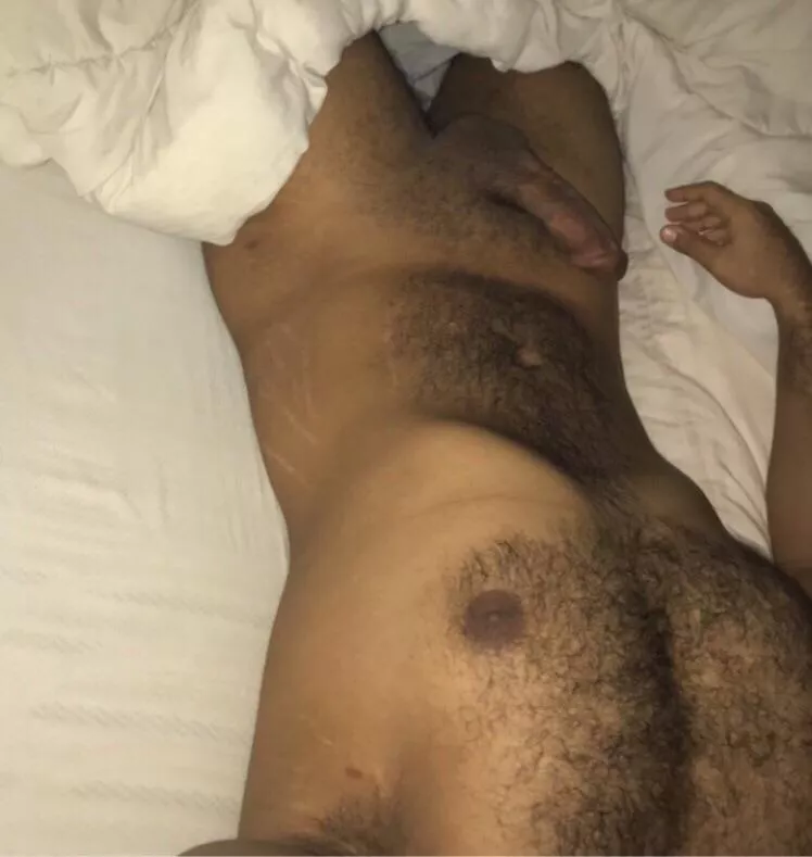 25 m Arab looking for trade and jerking together sc : kjkj233007 posted by h_96xx1