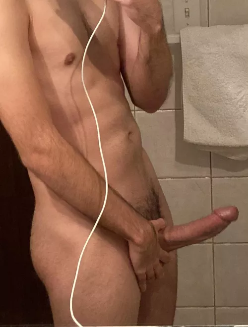 25 M Latino Bwc gaymer (Xbox) by Original-Treat6949