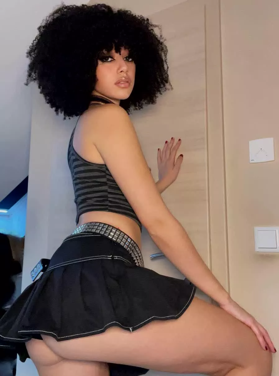 any takers? posted by Samiraxoxodarky