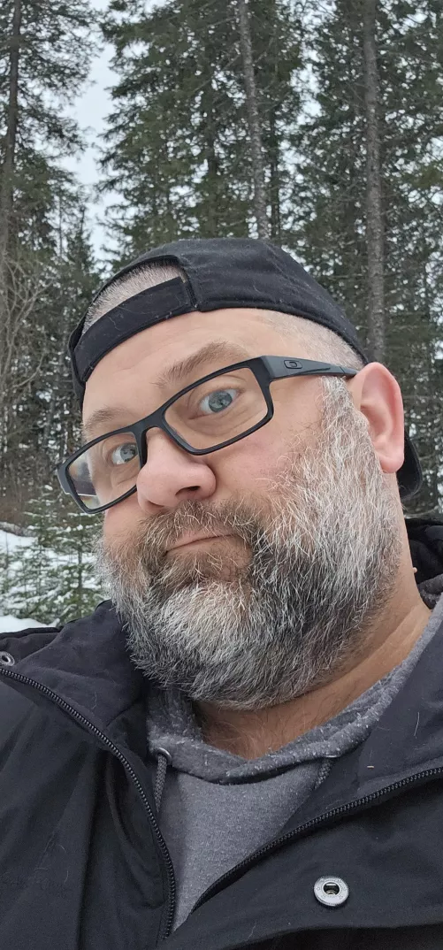 Bear in the woods by chunkydaddi