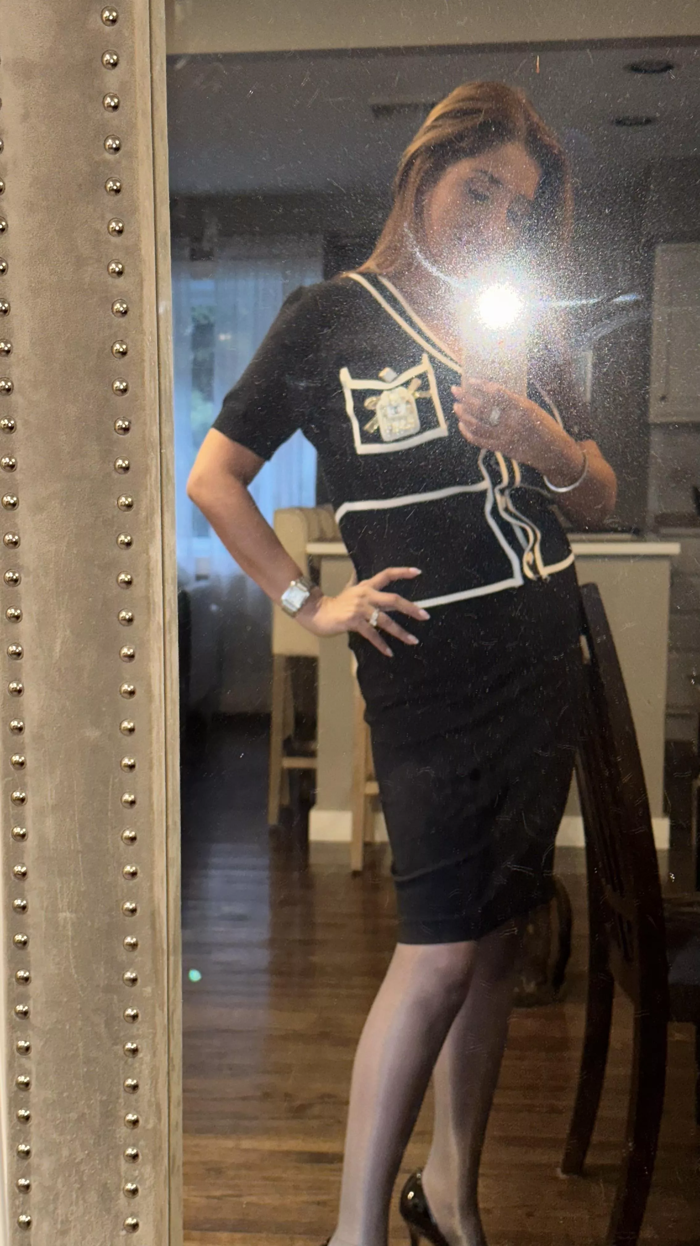 Black shiny tights are the best!  posted by LatinaSeven7