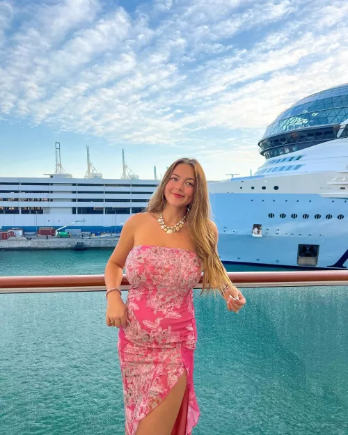 cruising by figurephilosopher