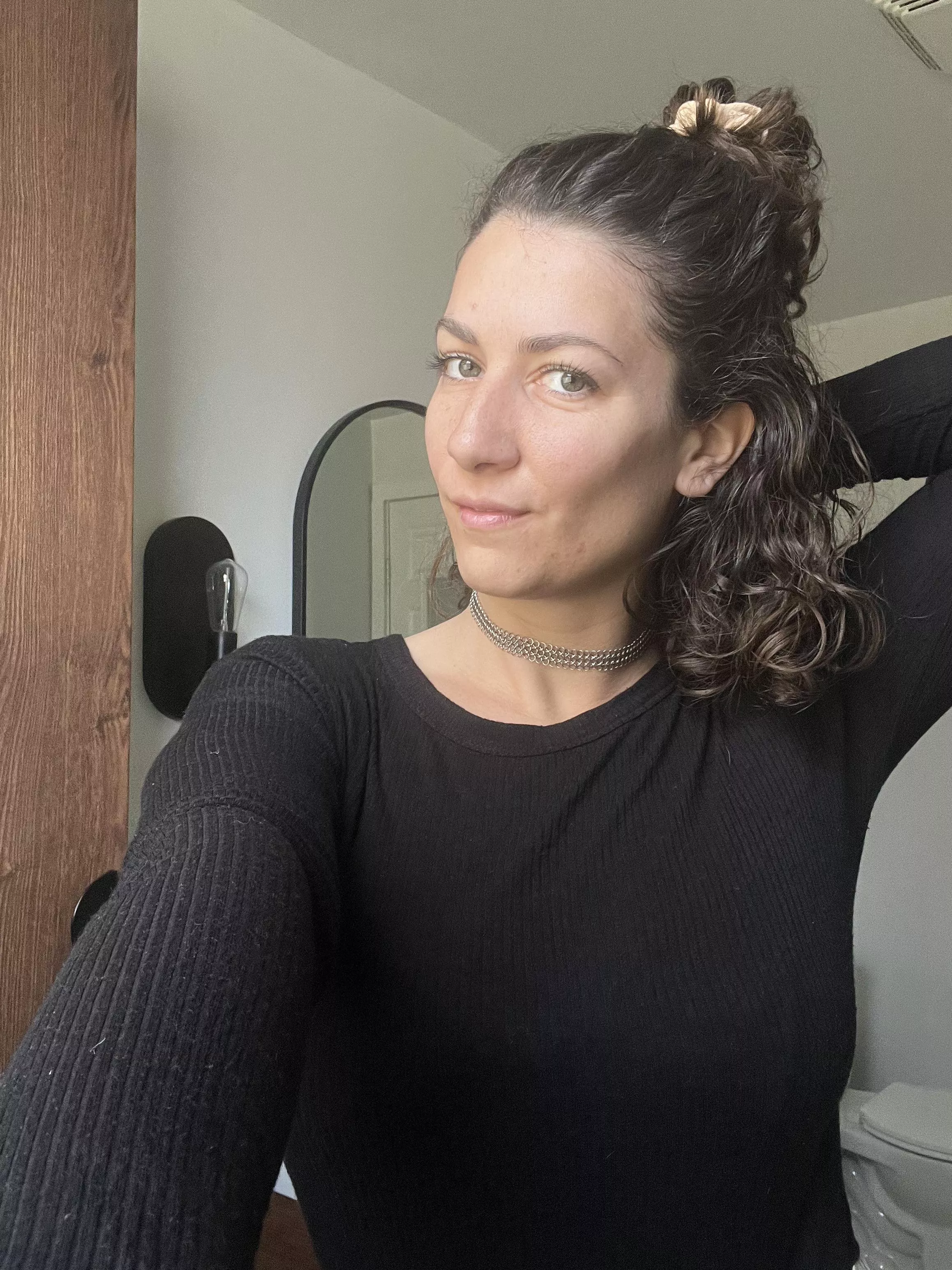 Feeling myself in this choker 😌 [f] posted by maplesyrup_girl