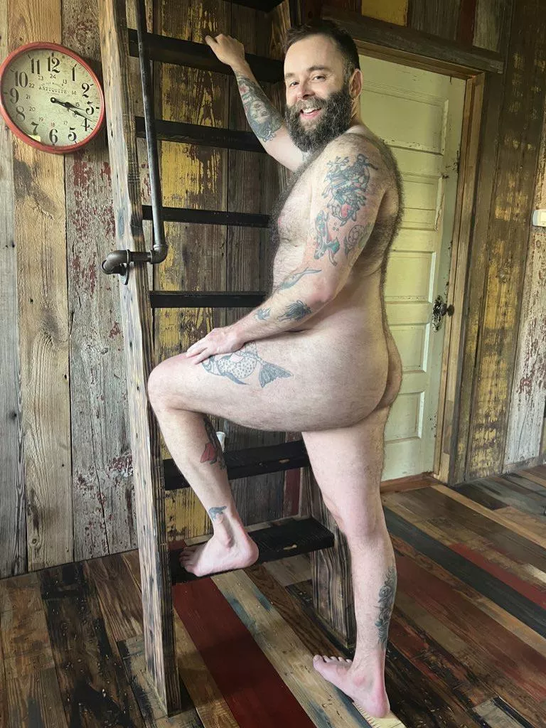 Hairy back, chest and butt posted by TeddyWilderXXX