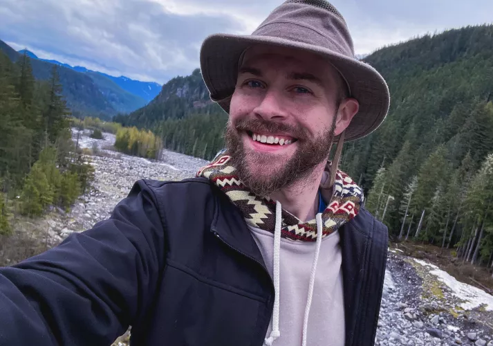 Happy days, to all my fellow gays! I posted a photo the other day and so many kind words were said. I never post a smile, truthfully I don’t like my teeth. But this guy was grinning all day from all the love! Thank you! Truly 🤙🏻❤️ by draynan