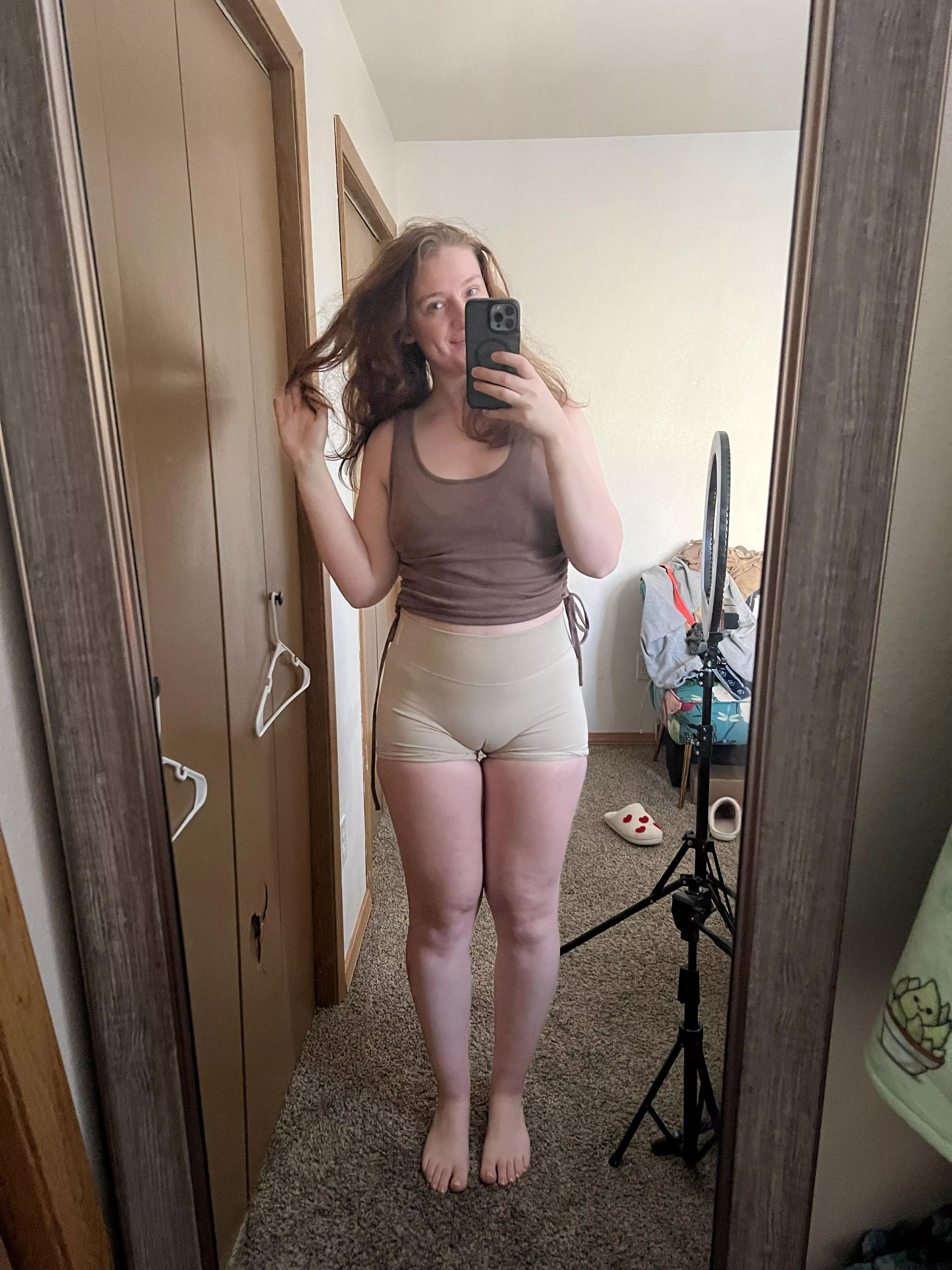 Happy little toes  posted by adorablelilli