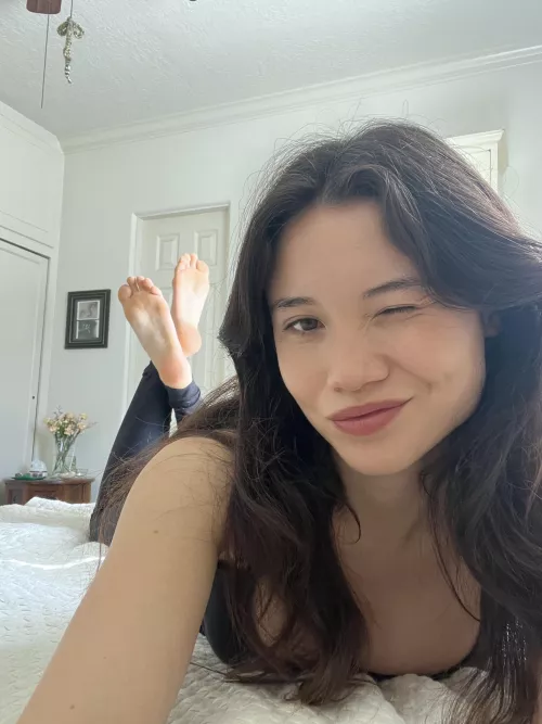 hey! can i keep you? 😉 lol by asianballetsoles